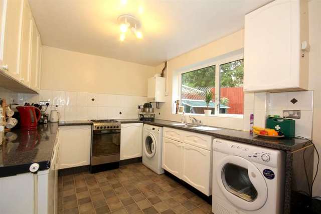  Image of 2 bedroom Detached house for sale in Honeycross Road Hemel Hempstead HP1 at Honeycross Road  Hemel Hempstead, HP1 2JA