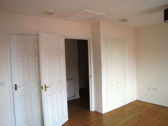  Image of 2 bedroom Flat for sale in Hopton Grove Newport Pagnell MK16 at Hopton Grove  Newport Pagnell, MK16 0DW