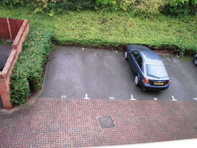  Image of 2 bedroom Flat for sale in Hopton Grove Newport Pagnell MK16 at Hopton Grove  Newport Pagnell, MK16 0DW