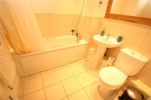  Image of 2 bedroom Apartment for sale in Tudor Way Knaphill Woking GU21 at Tudor Way Knaphill Knaphill, GU21 2UE