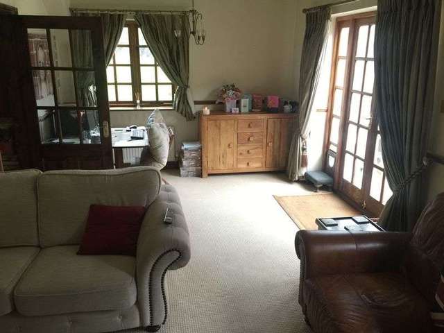  Image of 3 bedroom Terraced house to rent in Hurn Court Lane Hurn Christchurch BH23 at Hurn Court Lane Hurn Christchurch, BH23 6BH