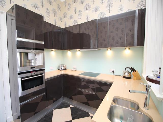  Image of 2 bedroom Flat to rent in India Street Edinburgh EH3 at City Centre Edinburgh Edinburgh, EH3 6HA