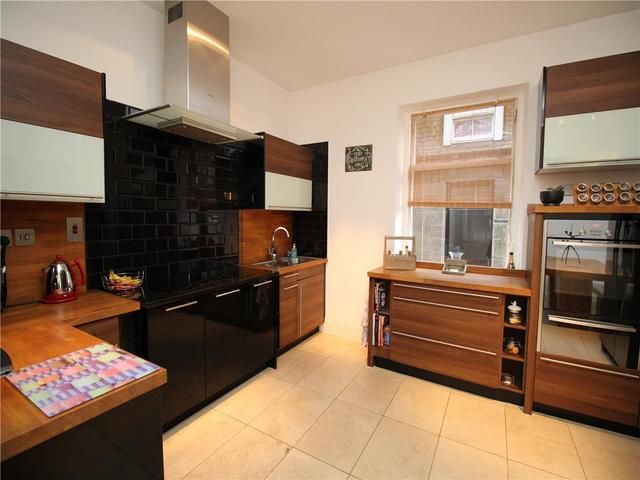  Image of 3 bedroom Flat to rent in Inverleith Gardens Edinburgh EH3 at Inverleith Edinburgh Edinburgh, EH3 5PR