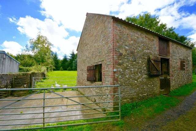  Image of 4 bedroom Detached house for sale in Inwardleigh Okehampton EX20 at Inwardleigh Okehampton, EX20 3AT