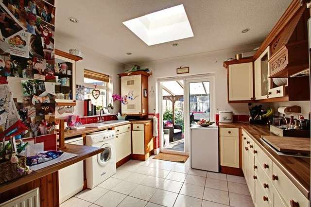  Image of 3 bedroom Property to rent in Irkdale Avenue Enfield EN1 at Irkdale Avenue  Enfield, EN1 4BD