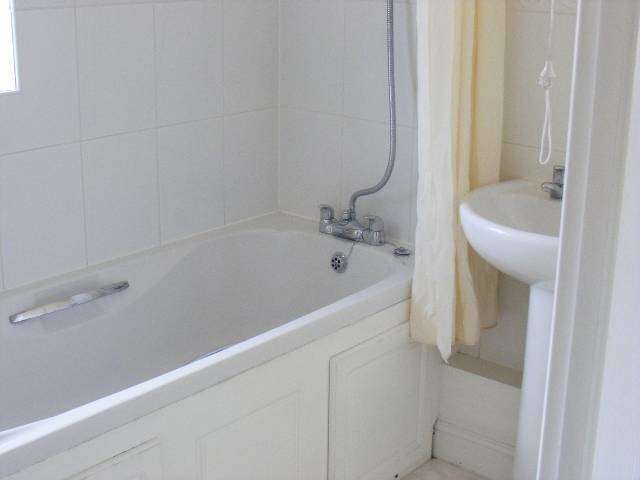  Image of 1 bedroom Flat to rent in Jubilee Way St. Georges Weston-super-Mare BS22 at St Georges Weston-super-Mare St Georges, BS22 7RU