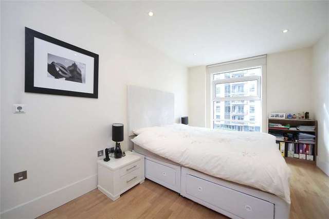  Image of 2 bedroom Flat to rent in Juniper Drive London SW18 at Battersea Reach Wandsworth Wandsworth Town, SW18 1TX