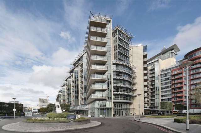  Image of 2 bedroom Flat to rent in Juniper Drive London SW18 at Battersea Reach Wandsworth Wandsworth Town, SW18 1TX