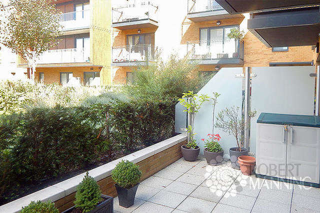  Image of 3 bedroom Flat to rent in Dowding Drive London SE9 at SE9 6AY  Kidbrooke Village, SE9 6AY