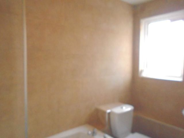  Image of 2 bedroom Flat to rent in Kimberley Gardens East Kilbride Glasgow G75 at East Kilbride South Lanarkshire South Lanarkshire, G75 8HW