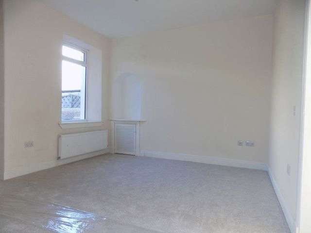  Image of 3 bedroom Property for sale in King Street Stenhousemuir Larbert FK5 at King Street Stenhousemuir Larbert, FK5 4JT