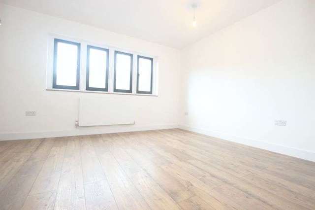  Image of 5 bedroom Detached house to rent in Kingsland Road London E2 at Kingsland Road  London, E2 8AG