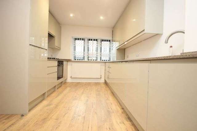  Image of 4 bedroom Detached house to rent in Kingsland Road London E2 at Kingsland Road  London, E2 8AG
