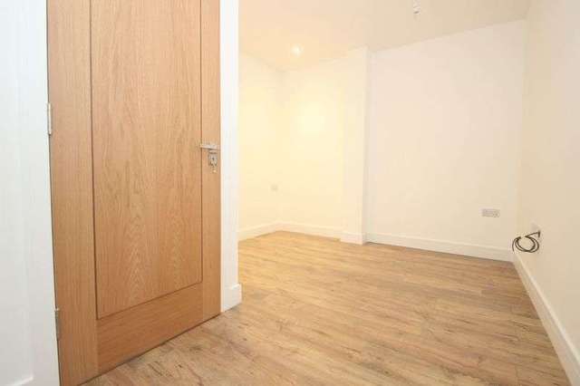  Image of 4 bedroom Detached house to rent in Kingsland Road London E2 at Kingsland Road  London, E2 8AG