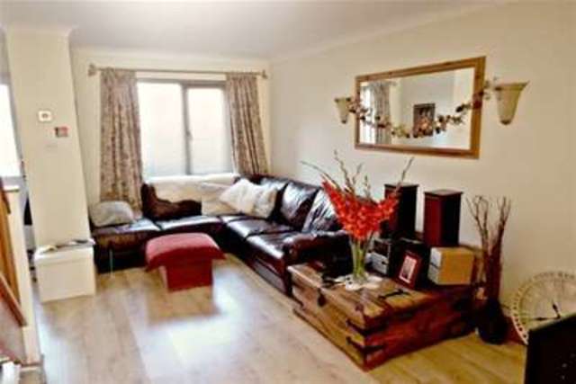  Image of 2 bedroom Detached house to rent in Kingsley Gardens Totton Southampton SO40 at Southampton, SO40 8ET