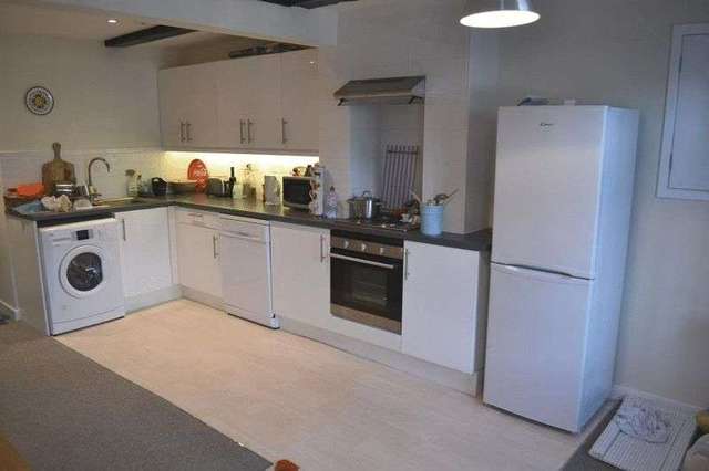  Image of 2 bedroom Flat for sale in Kinnings Row Tonbridge TN9 at Kinnings Row  Tonbridge, TN9 1DY