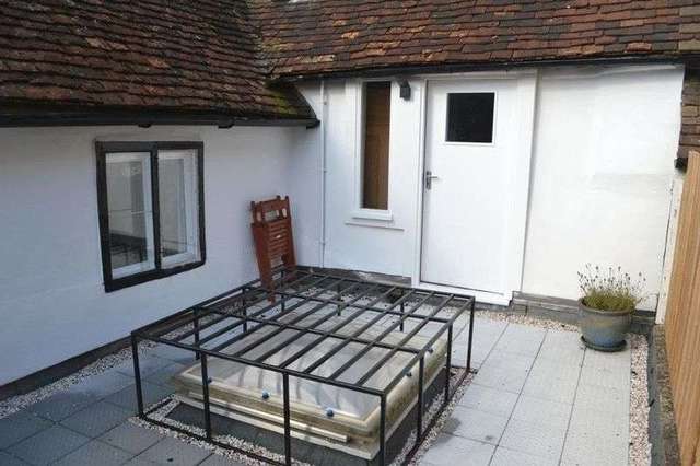  Image of 2 bedroom Flat for sale in Kinnings Row Tonbridge TN9 at Kinnings Row  Tonbridge, TN9 1DY