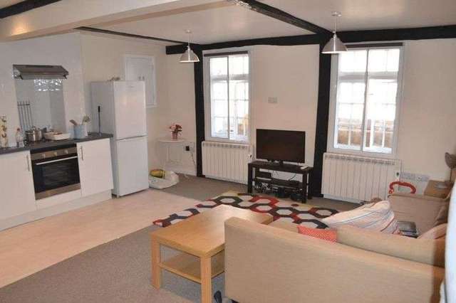  Image of 2 bedroom Flat for sale in Kinnings Row Tonbridge TN9 at Kinnings Row  Tonbridge, TN9 1DY