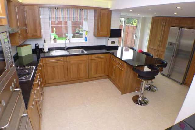  Image of 4 bedroom Detached house for sale in Lamorbey Close Sidcup DA15 at Lamorbey Close  Sidcup, DA15 8BA