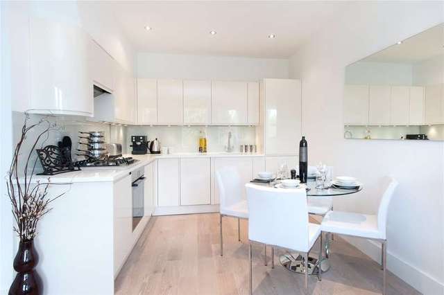  Image of 1 bedroom Flat for sale in Lancaster Road London W11 at Notting Hill London Notting Hill, W11 1QT