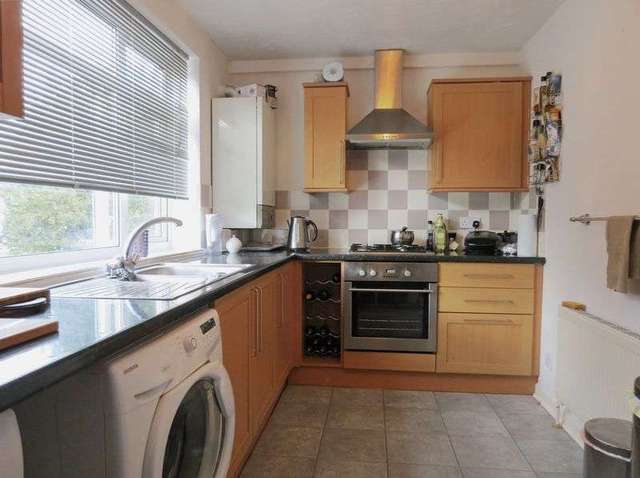  Image of 1 bedroom Flat for sale in Lansdowne Road Bournemouth BH1 at Lansdowne Road  Bournemouth, BH1 1RS