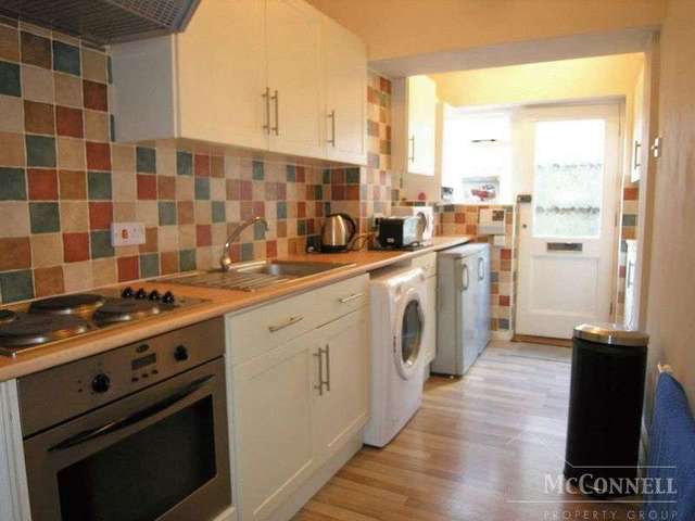  Image of 2 bedroom Flat for sale in Lansdowne Road Bournemouth BH1 at Lansdowne Road  Bournemouth, BH1 1RJ