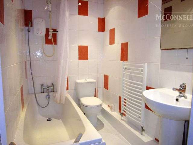  Image of 2 bedroom Flat for sale in Lansdowne Road Bournemouth BH1 at Lansdowne Road  Bournemouth, BH1 1RJ