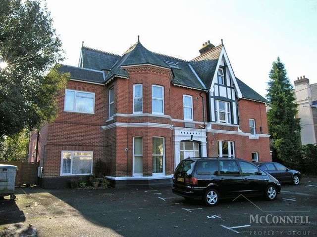  Image of 2 bedroom Flat for sale in Lansdowne Road Bournemouth BH1 at Lansdowne Road  Bournemouth, BH1 1RJ