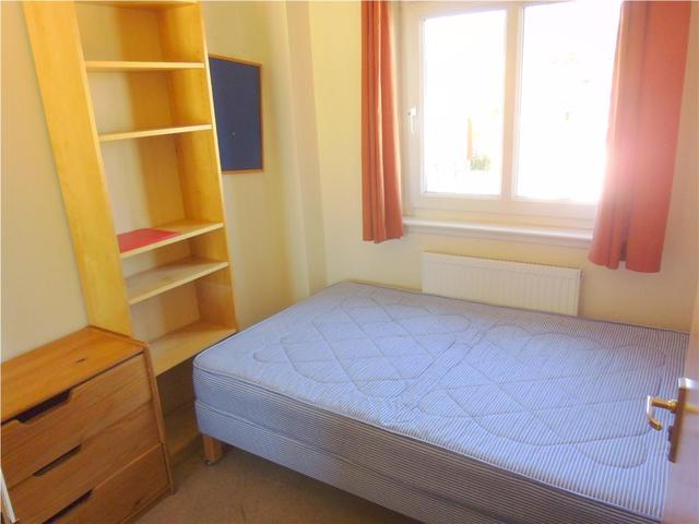  Image of 5 bedroom Town House to rent in Larch Street Dundee DD1 at West End Dundee Dundee, DD1 5NQ