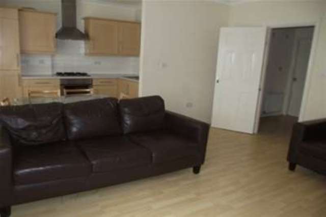  Image of 2 bedroom Flat to rent in Larchtree Mews West Derby Liverpool L12 at Liverpool, L12 4ZA