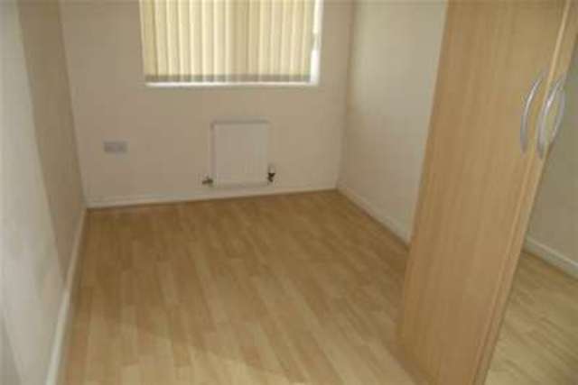  Image of 2 bedroom Flat to rent in Larchtree Mews West Derby Liverpool L12 at Liverpool, L12 4ZA