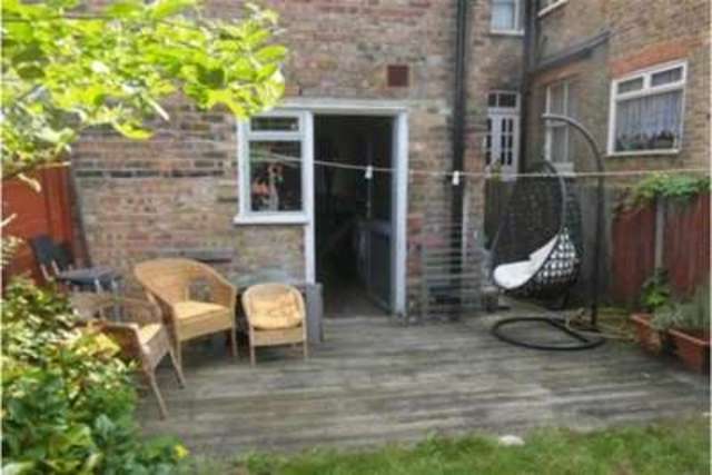  Image of 3 bedroom Semi-Detached house to rent in Lebanon Road Addiscombe Croydon CR0 at Croydon, CR0 6UT