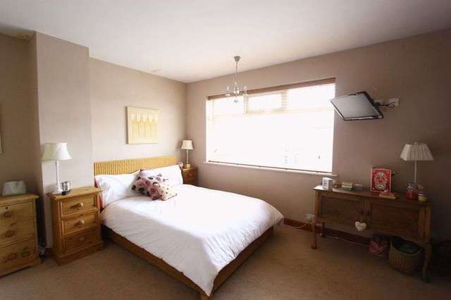  Image of 2 bedroom Semi-Detached house for sale in Ledbury Road Hull HU5 at Ledbury Road  Hull, HU5 5SJ