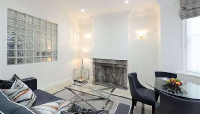  Image of 1 bedroom Flat to rent in Lexham Gardens London W8 at Lexham Gardens Kensington London, W8 6JN