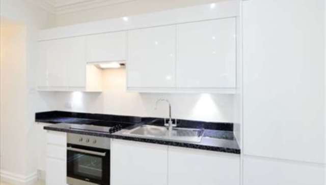 Image of 1 bedroom Flat to rent in Lexham Gardens London W8 at Lexham Gardens Kensington London, W8 6JN