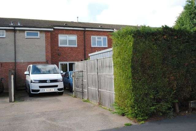  Image of 3 bedroom Mews for sale in Limber Close Gainsborough DN21 at Limber Close  Gainsborough, DN21 1TU