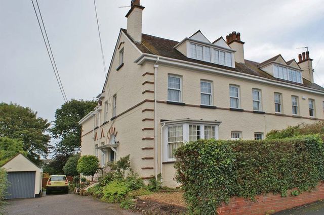  Image of 4 bedroom Flat for sale in Links Road Budleigh Salterton EX9 at Links Road  Budleigh Salterton, EX9 6DF