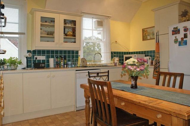  Image of 4 bedroom Flat for sale in Links Road Budleigh Salterton EX9 at Links Road  Budleigh Salterton, EX9 6DF