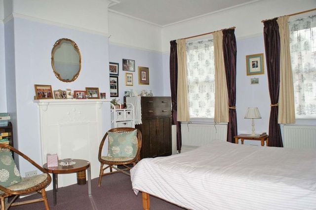  Image of 4 bedroom Flat for sale in Links Road Budleigh Salterton EX9 at Links Road  Budleigh Salterton, EX9 6DF