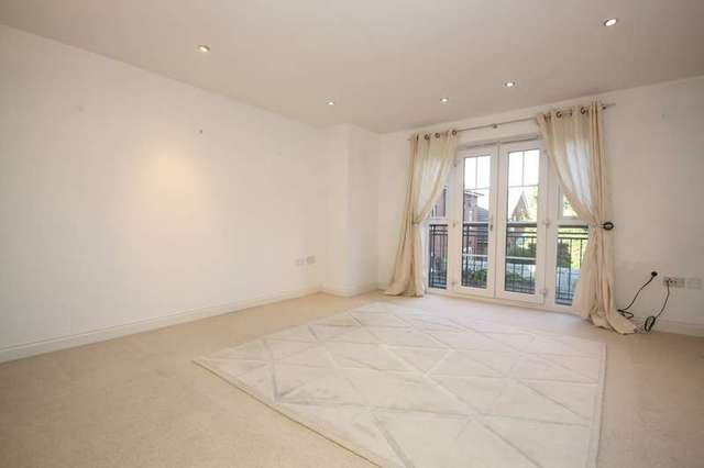  Image of 2 bedroom Flat for sale in Waterloo Road Birkdale Southport PR8 at Birkdale Southport Southport, PR8 2FY