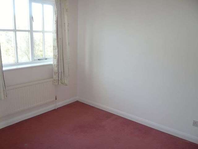  Image of 3 bedroom Mews to rent in Little Pembrokes Downview Road Worthing BN11 at Little Pembrokes  West Worthing, BN11 4NL