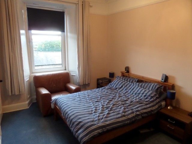  Image of 1 bedroom Flat to rent in Lochend Road Edinburgh EH6 at Lochend Edinburgh Edinburgh, EH6 8BX
