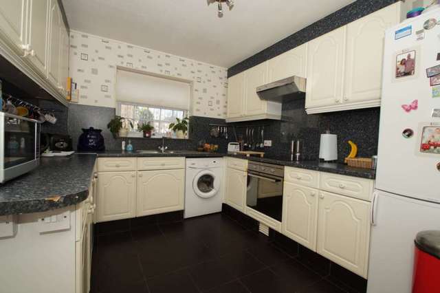  Image of 3 bedroom End of Terrace for sale in Lomond Road Piccotts End Hemel Hempstead HP2 at Lomond Road  Hemel Hempstead, HP2 6PB