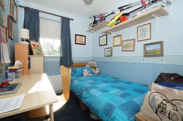  Image of 3 bedroom End of Terrace for sale in Lomond Road Piccotts End Hemel Hempstead HP2 at Lomond Road  Hemel Hempstead, HP2 6PB