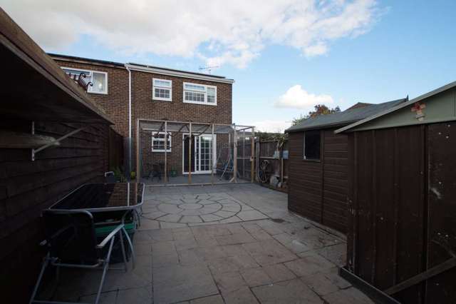  Image of 3 bedroom End of Terrace for sale in Lomond Road Piccotts End Hemel Hempstead HP2 at Lomond Road  Hemel Hempstead, HP2 6PB