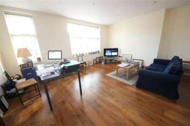  Image of 2 bedroom Flat to rent in London Road Burpham Guildford GU1 at Guildford, GU1 2AA