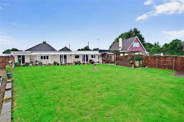  Image of 4 bedroom Bungalow for sale in London Road West Kingsdown Sevenoaks TN15 at West Kingsdown Sevenoaks Sevenoaks, TN15 6AP