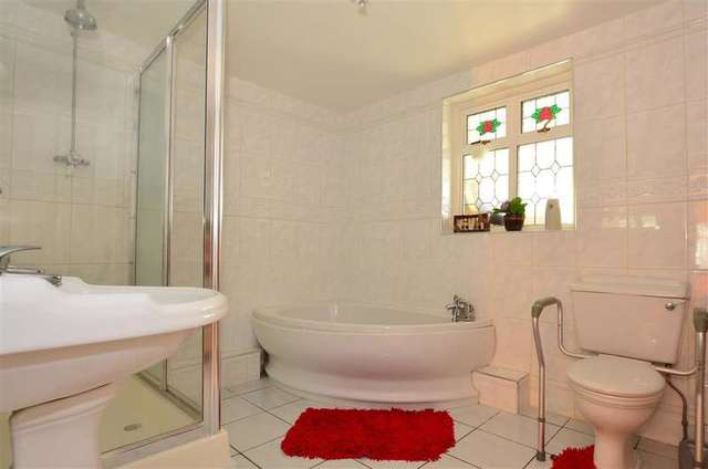  Image of 4 bedroom Bungalow for sale in London Road West Kingsdown Sevenoaks TN15 at West Kingsdown Sevenoaks Sevenoaks, TN15 6AP