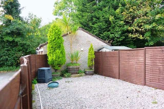  Image of 2 bedroom Terraced house to rent in Longpark Way St. Austell PL25 at Longpark Way  St. Austell, PL25 3UJ