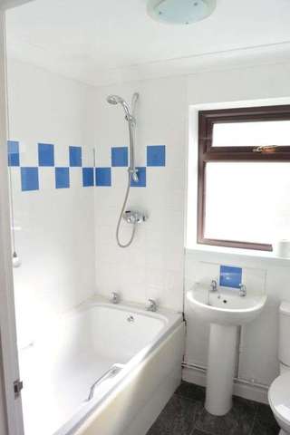  Image of 2 bedroom Terraced house to rent in Longpark Way St. Austell PL25 at Longpark Way  St. Austell, PL25 3UJ